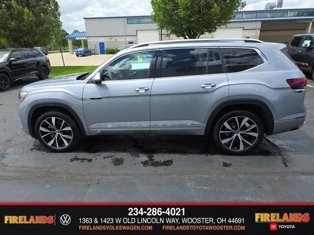 new 2025 Volkswagen Atlas car, priced at $54,593