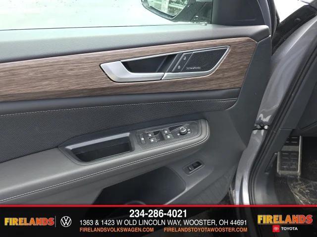 new 2025 Volkswagen Atlas car, priced at $53,967