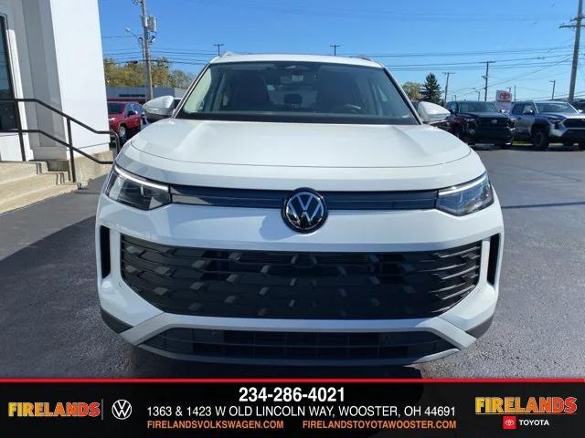 new 2025 Volkswagen Tiguan car, priced at $38,287
