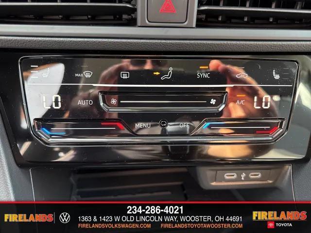 new 2025 Volkswagen Jetta car, priced at $27,666