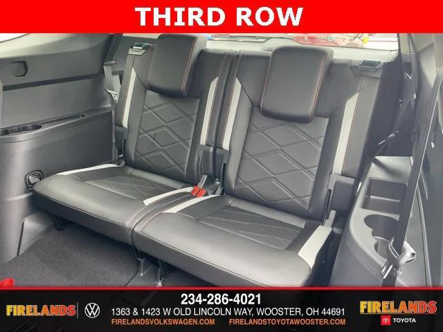 new 2026 Volkswagen Atlas car, priced at $50,423