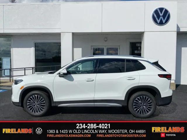new 2025 Volkswagen Tiguan car, priced at $34,182