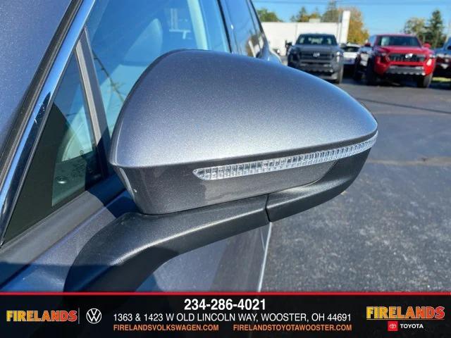 new 2025 Volkswagen Tiguan car, priced at $38,287