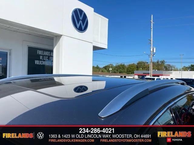 new 2025 Volkswagen Tiguan car, priced at $38,287