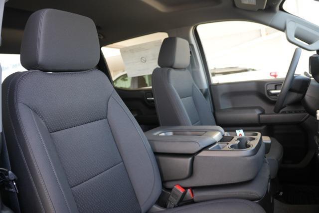 new 2025 GMC Sierra 1500 car, priced at $49,715