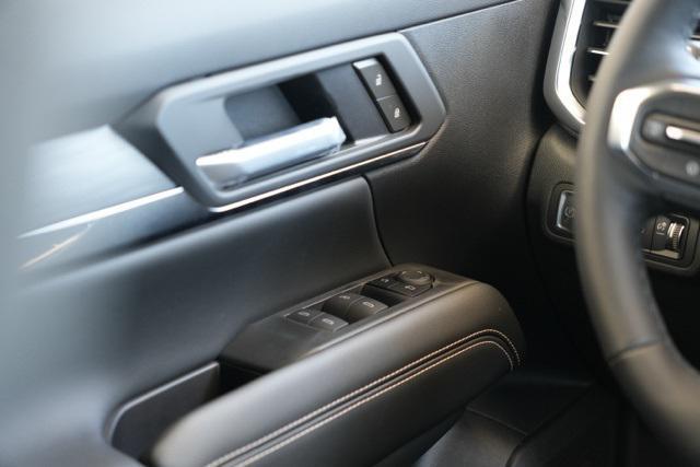 new 2025 GMC Terrain car, priced at $33,520
