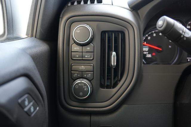 new 2025 Chevrolet Silverado 1500 car, priced at $48,050