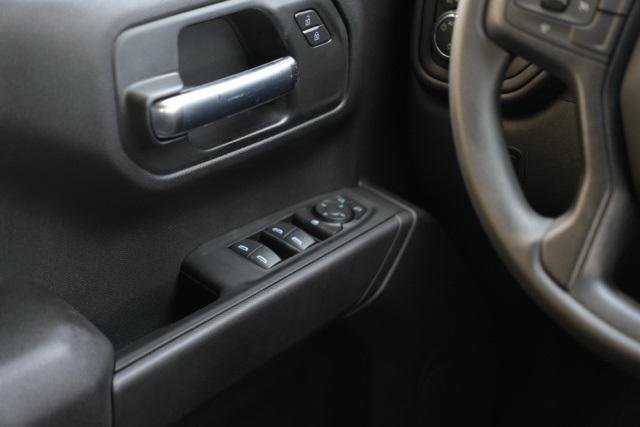 new 2025 Chevrolet Silverado 1500 car, priced at $48,050