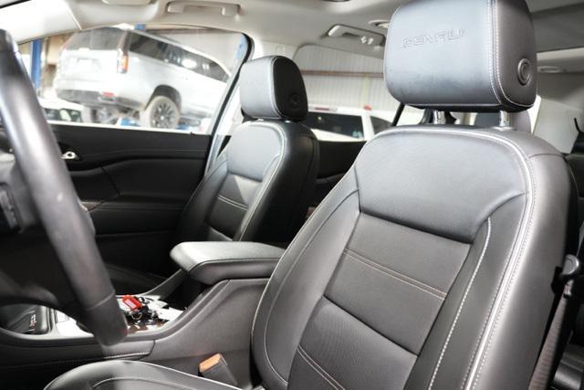 used 2022 GMC Acadia car, priced at $29,899