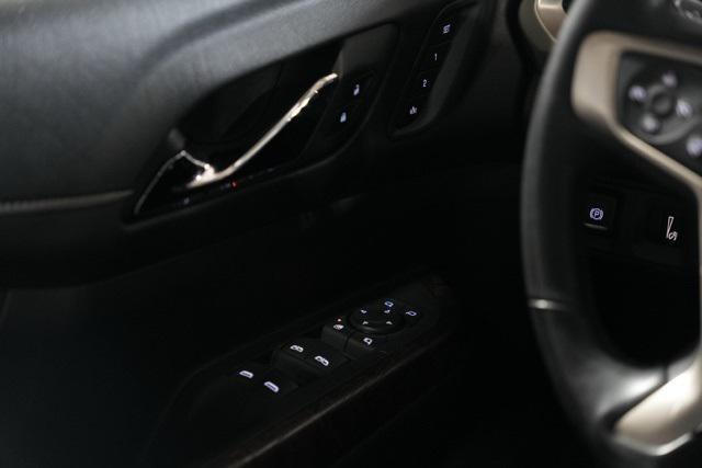 used 2022 GMC Acadia car, priced at $29,899