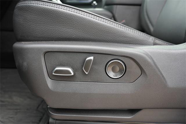 used 2025 GMC Yukon car