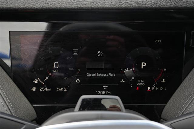 used 2025 GMC Yukon car