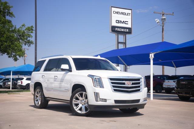 used 2020 Cadillac Escalade car, priced at $46,899