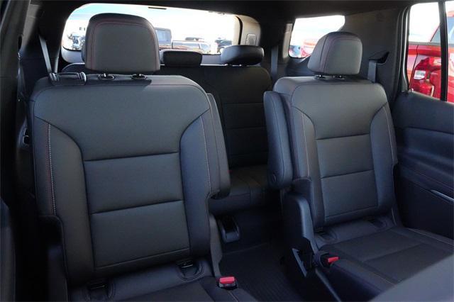 new 2026 Chevrolet Traverse car, priced at $54,040