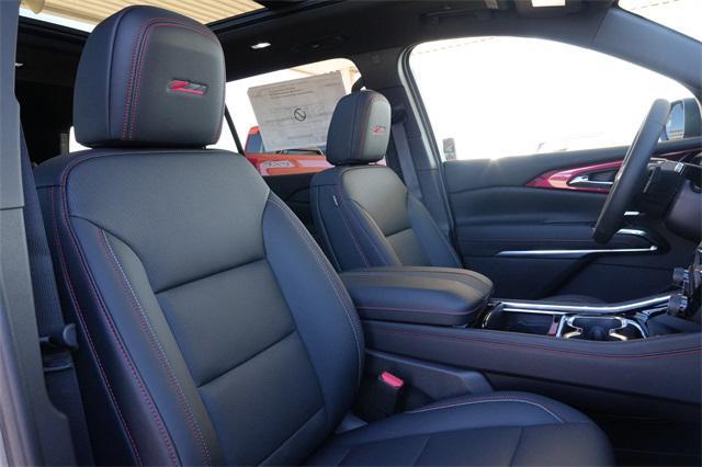 new 2026 Chevrolet Traverse car, priced at $54,040