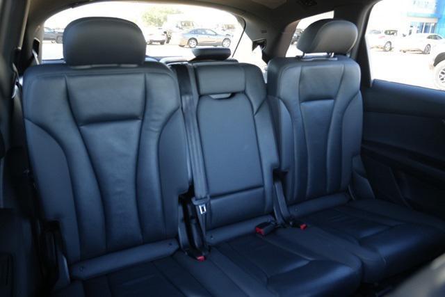 used 2021 Audi Q7 car, priced at $33,999