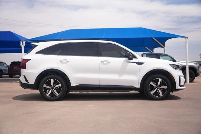 used 2022 Kia Sorento car, priced at $26,729