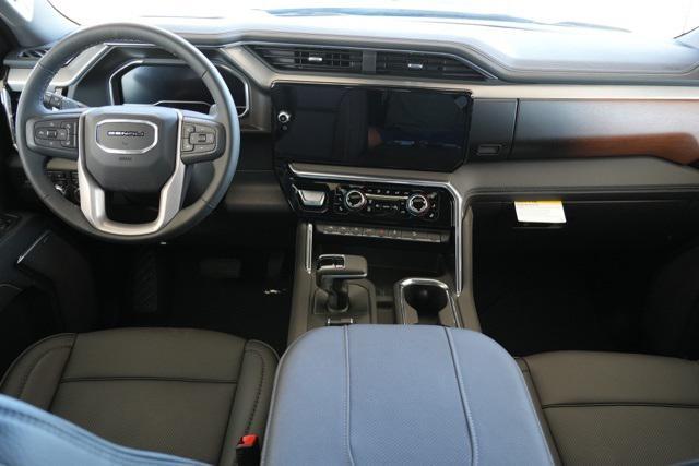 new 2025 GMC Sierra 1500 car, priced at $70,472