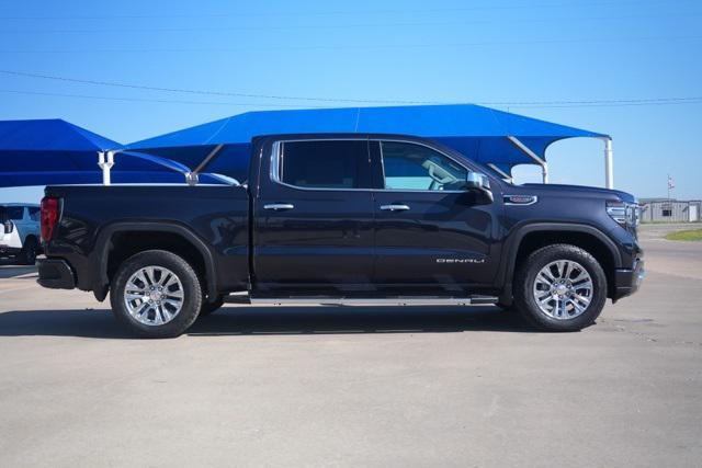 new 2025 GMC Sierra 1500 car, priced at $70,472
