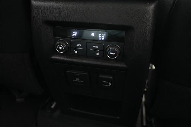 used 2020 Chevrolet Traverse car, priced at $22,999
