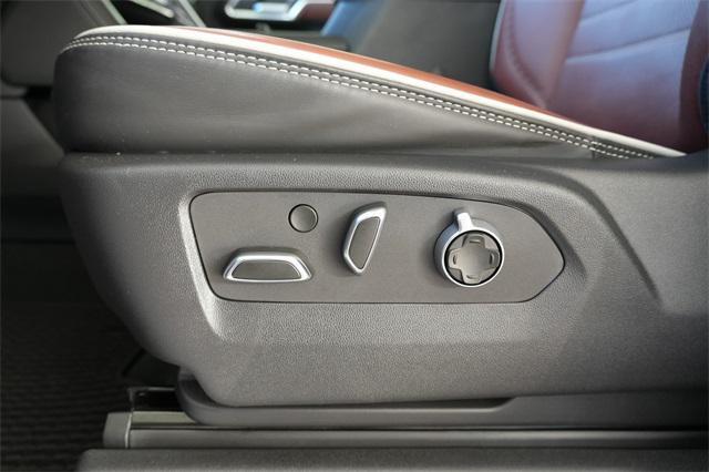 used 2025 GMC Sierra 2500 car, priced at $87,900