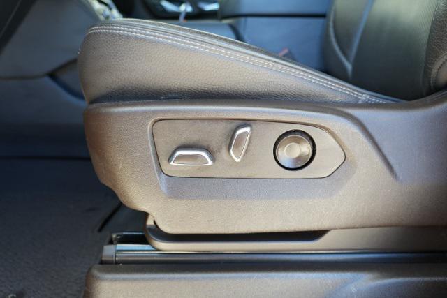used 2022 GMC Yukon car, priced at $52,397