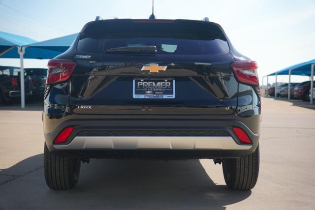 new 2025 Chevrolet Trax car, priced at $25,480