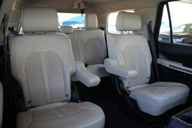 used 2019 Ford Expedition car, priced at $31,500