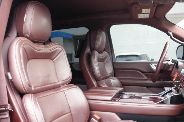 used 2020 Lincoln Navigator car, priced at $46,900