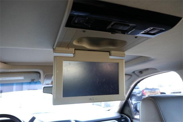 used 2017 GMC Yukon car, priced at $23,999