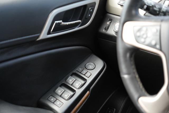 used 2019 GMC Yukon car, priced at $33,999