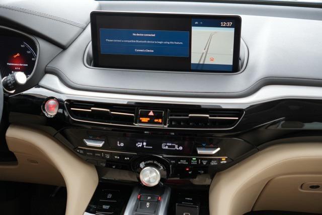used 2024 Acura MDX car, priced at $44,582