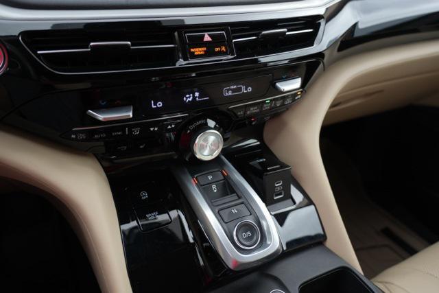 used 2024 Acura MDX car, priced at $44,582