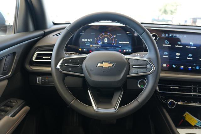 new 2025 Chevrolet Traverse car, priced at $43,120