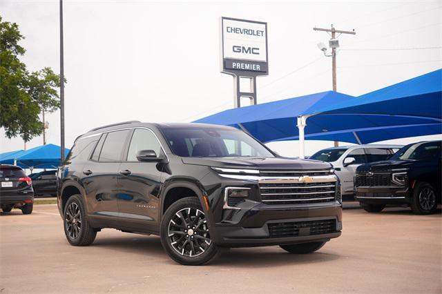 new 2026 Chevrolet Traverse car, priced at $46,515