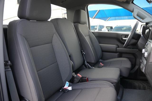new 2025 GMC Sierra 1500 car, priced at $47,180