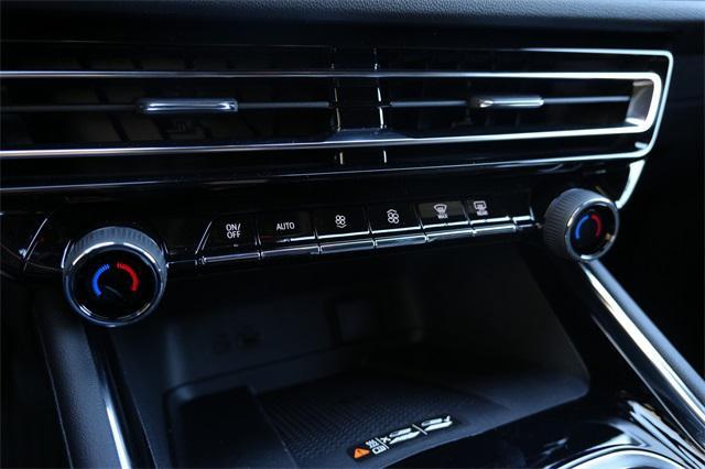 new 2026 Chevrolet Traverse car, priced at $45,500