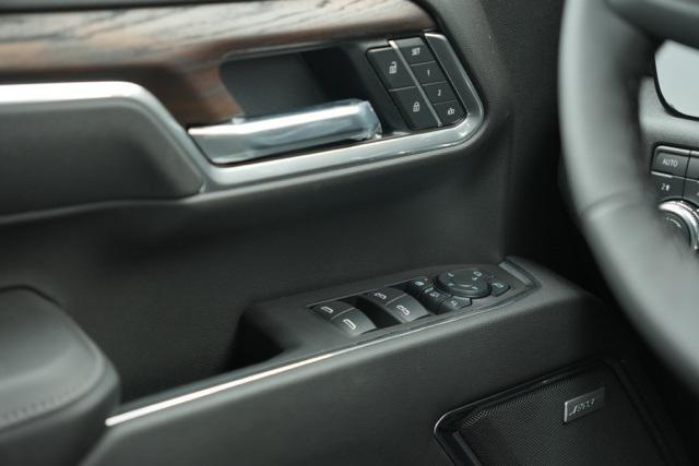 new 2025 GMC Sierra 2500 car, priced at $83,125