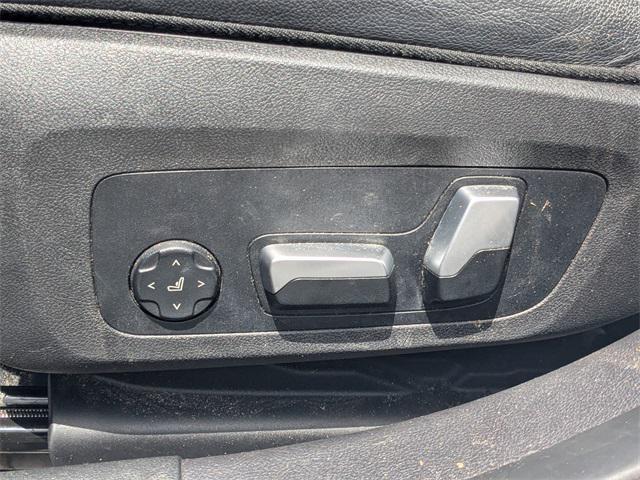 used 2023 BMW 330 car, priced at $29,995