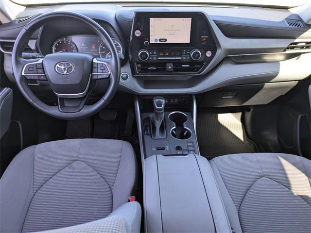 used 2023 Toyota Highlander car, priced at $31,225