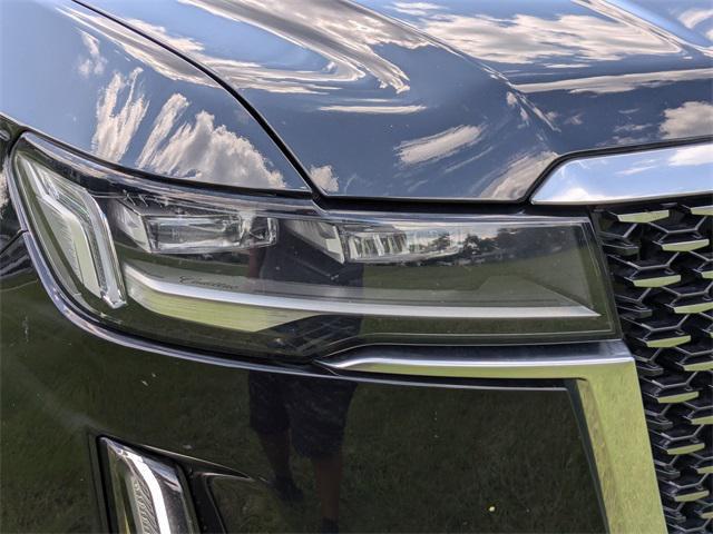 new 2022 Cadillac Escalade car