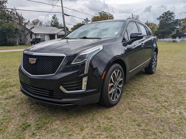 used 2022 Cadillac XT5 car, priced at $35,373