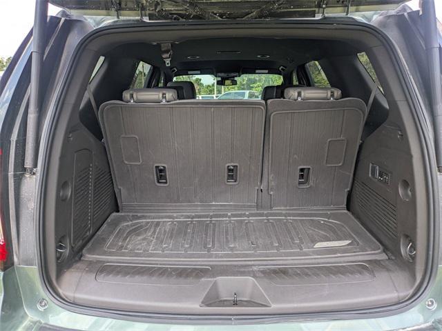used 2024 GMC Yukon car, priced at $57,817
