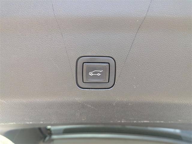 used 2022 GMC Yukon car, priced at $49,959