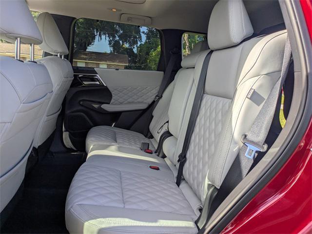 used 2024 Mitsubishi Outlander car, priced at $29,846