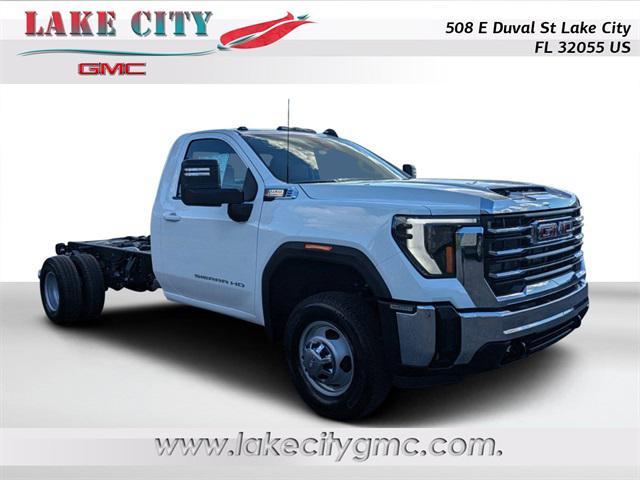 new 2025 GMC Sierra 3500 car, priced at $59,369