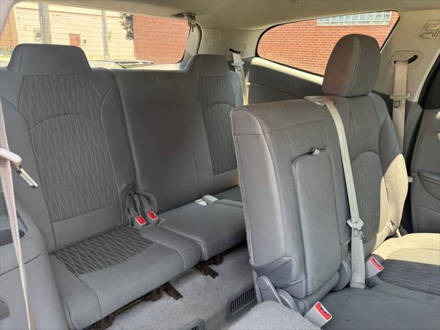 used 2016 Chevrolet Traverse car, priced at $10,990