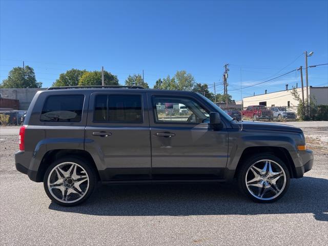 used 2015 Jeep Patriot car, priced at $5,500