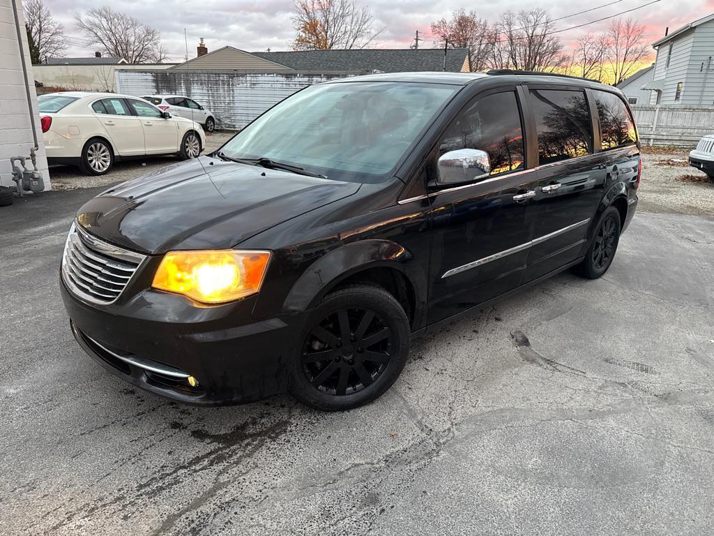 used 2012 Chrysler Town & Country car, priced at $3,590