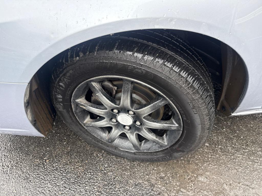 used 2006 Buick Lucerne car, priced at $4,590